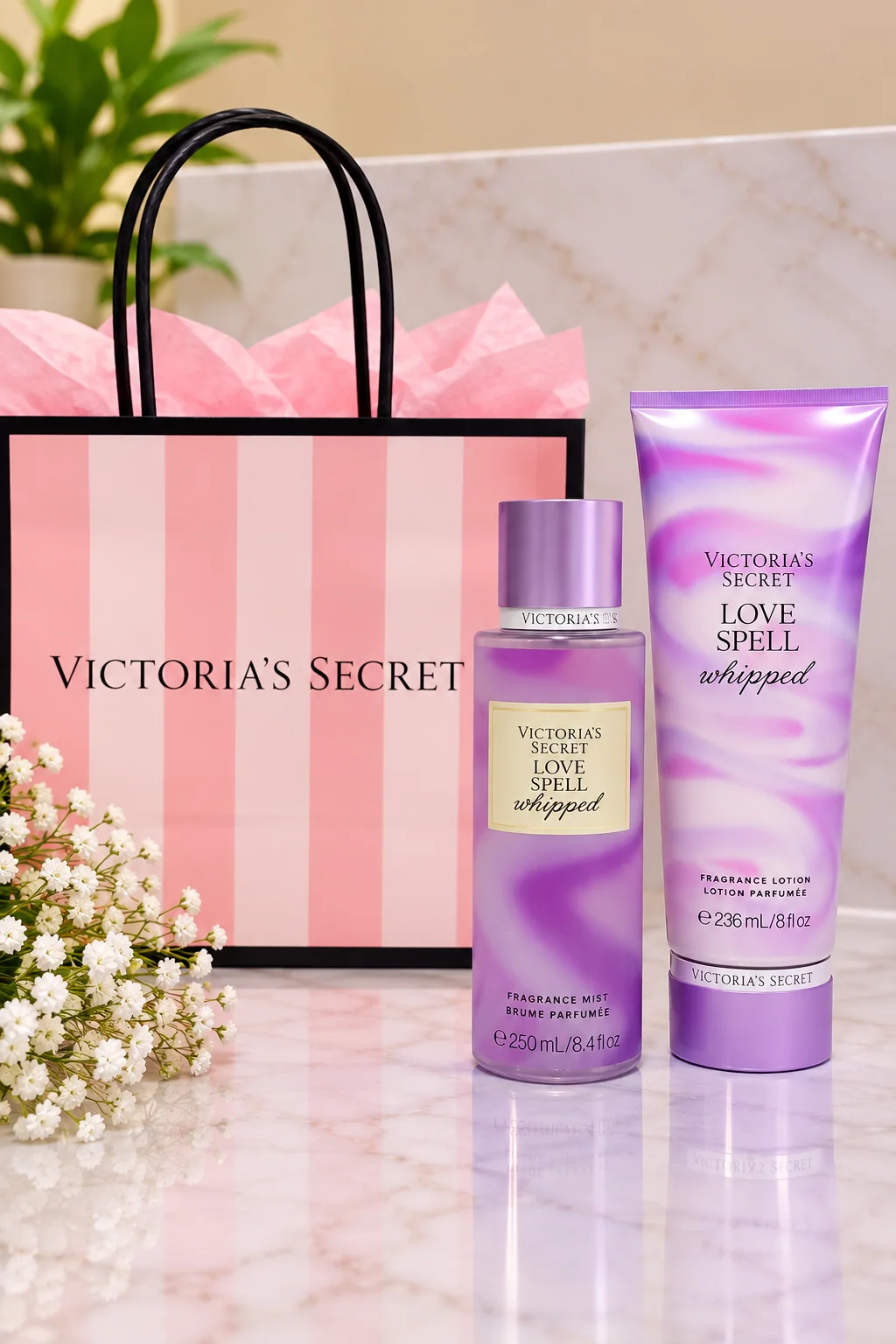 Set Victoria’s Secret Love Spell Whipped – Splash 250 ml + Fragrance Lotion 236 ml